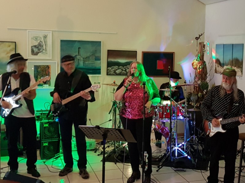 2019-08-10 Cuxhaven, KuBi, mit Buntglas